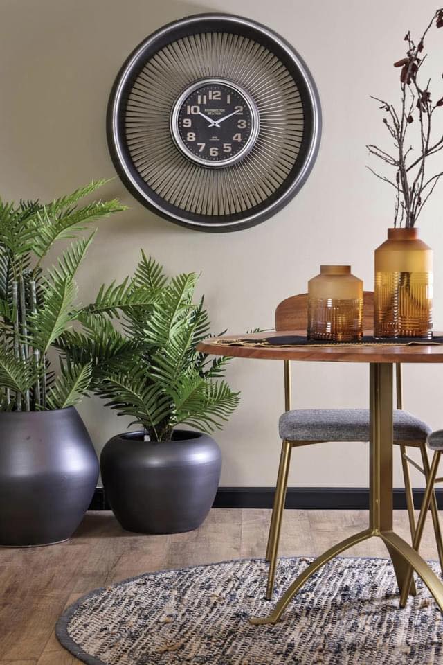 Leo Accessories Home